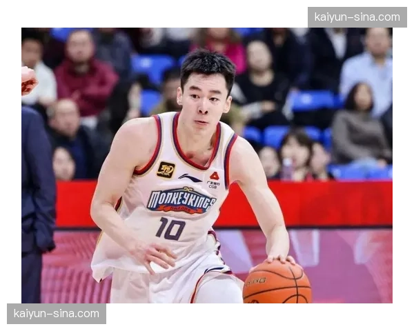 前男篮主帅指国内外裁判尺度差异 影响球员国际赛表现