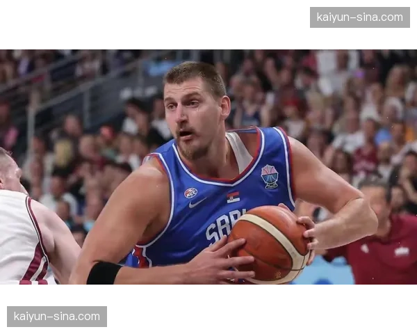 约基奇场均28分12.9篮板10.9助攻 连续两季达成场均三双 约基奇场均28分12.9篮板10.9助攻 连续两季达成场均三双